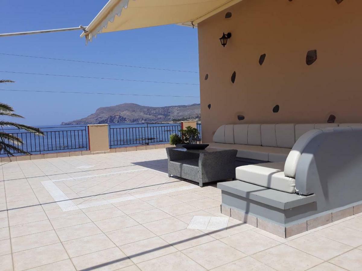 קיסאמוס Pericles Beach Villa מראה חיצוני תמונה